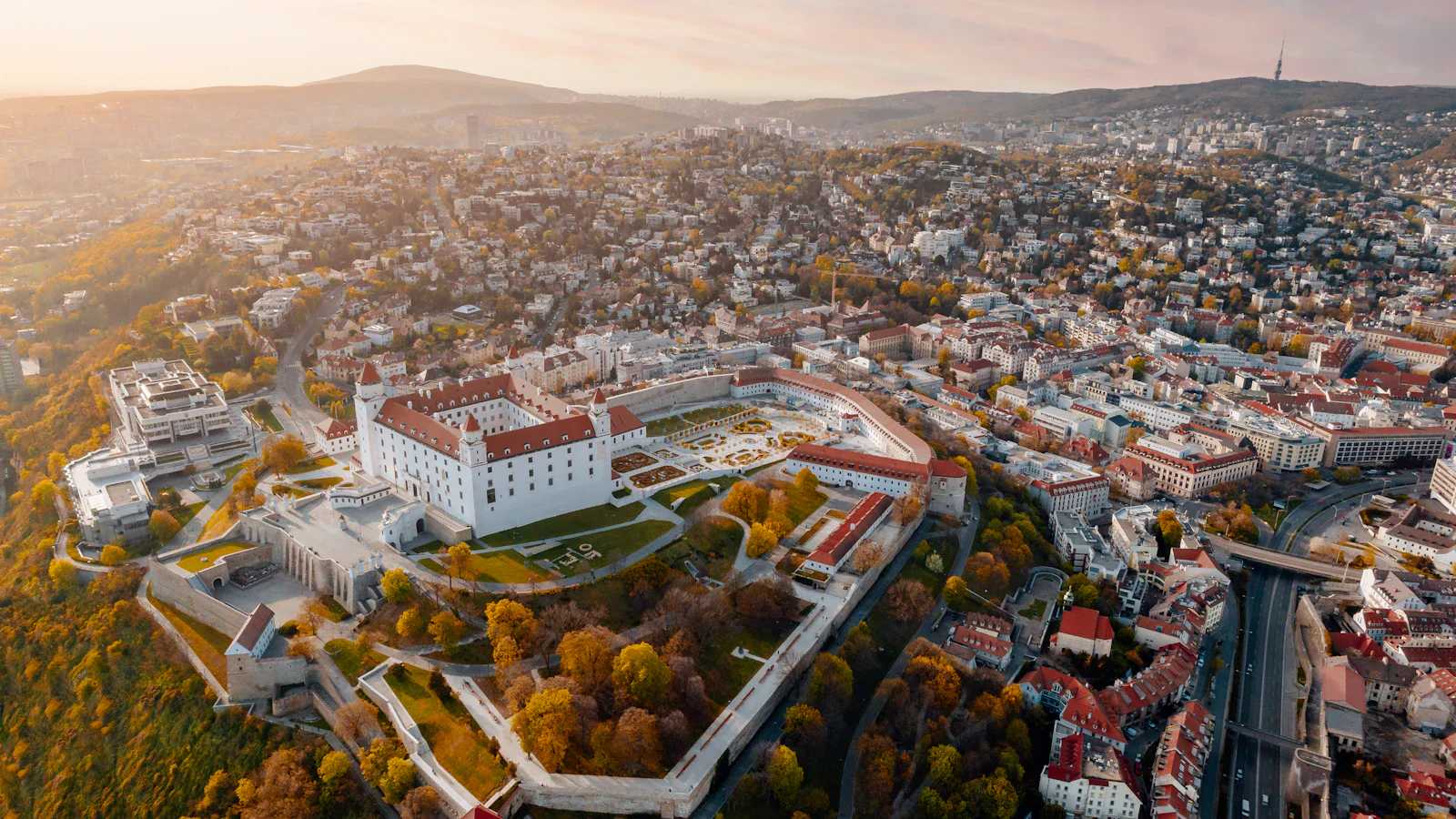 Bratislava – podnikanie na Slovensku pre cudzincov